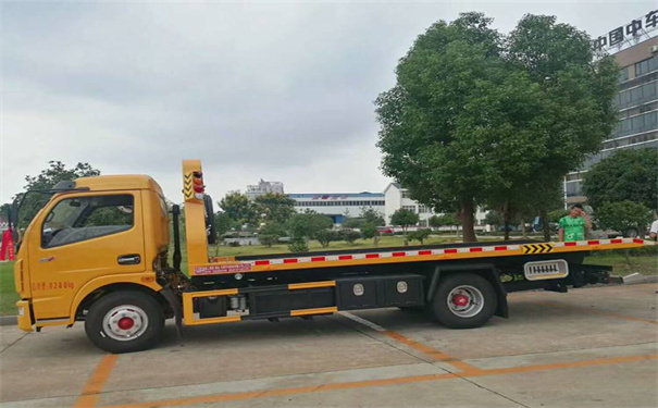 密云定远24小时拖车救援电话号码，定远道路救援公司怎么收费的